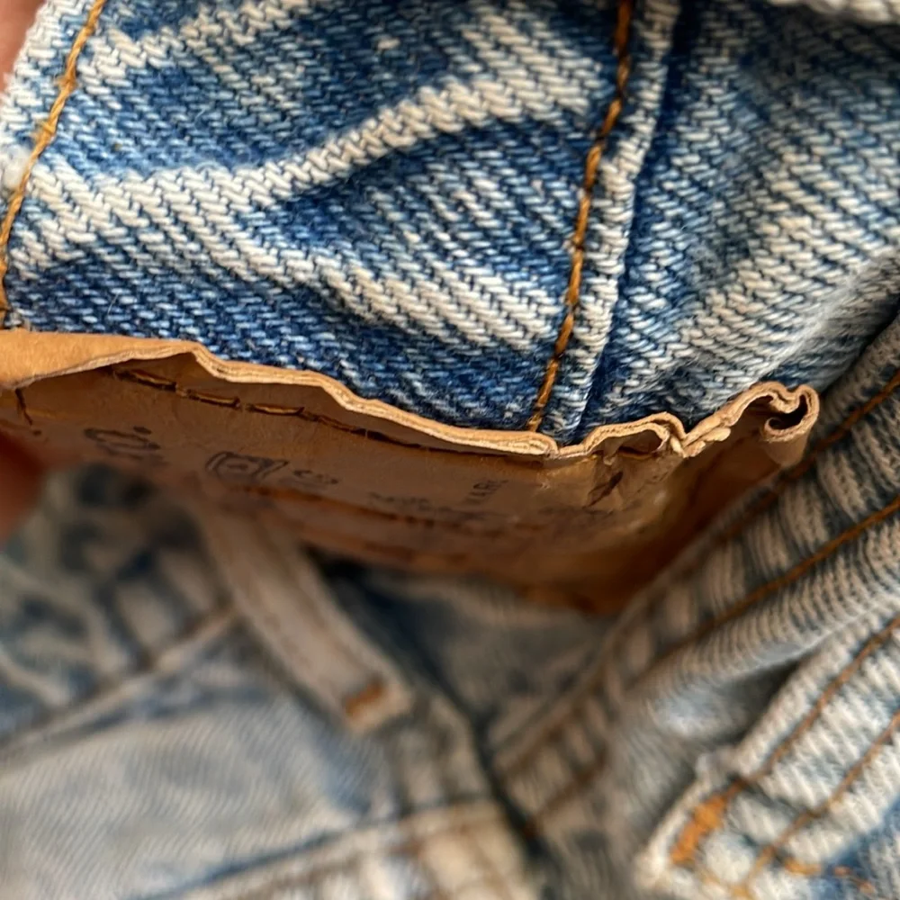 Vintage Levi's women's 34x32" - Picture 14 of 14